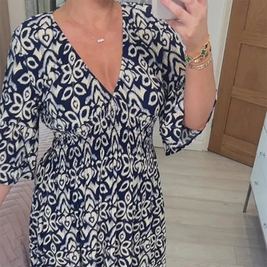 Lyana I Sexy langes Kleid mit V-Ausschnitt